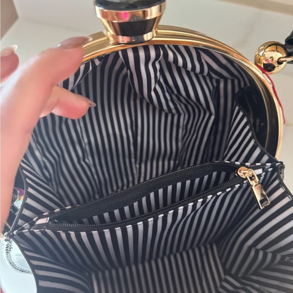 Unique Black & Cream Retro Dome Bag – Vintage Style Purse - Picture 5 of 7